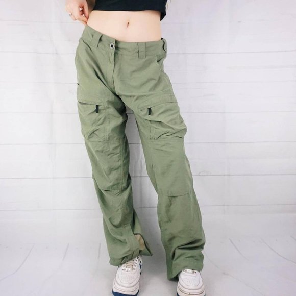 🍓Y2K KHAKI GREEN CARGO HIKING TECH PANTS🍓 - Picture 4 of 4